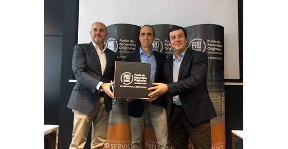 Miguel Sánchez, Ángel Campo y Joan Solans tras la presentación de PRO Services